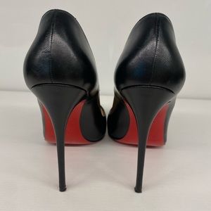 Authentic Christian louboutin So Kate shoes